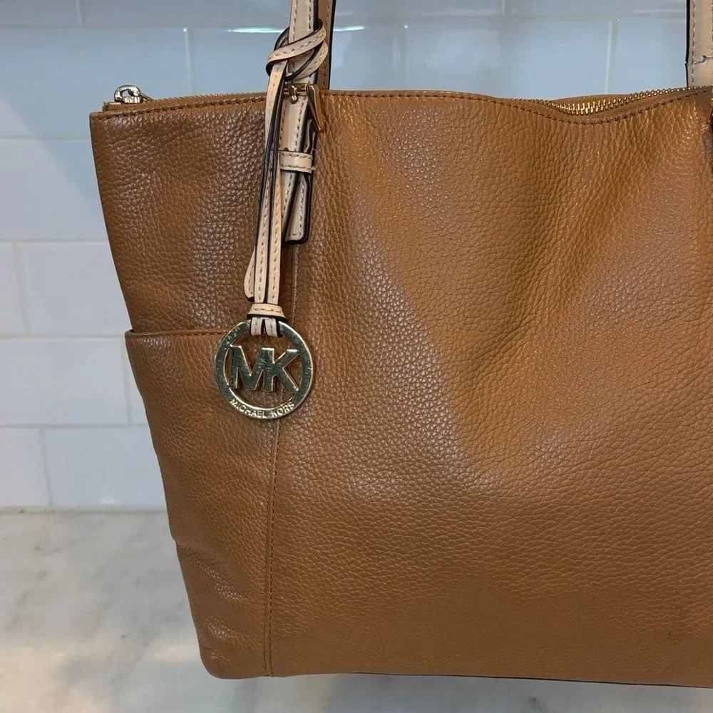 Michael Kors Bag Purse Handbag Leather Jet Set EW Pebbled Tote Bag Pocketbook